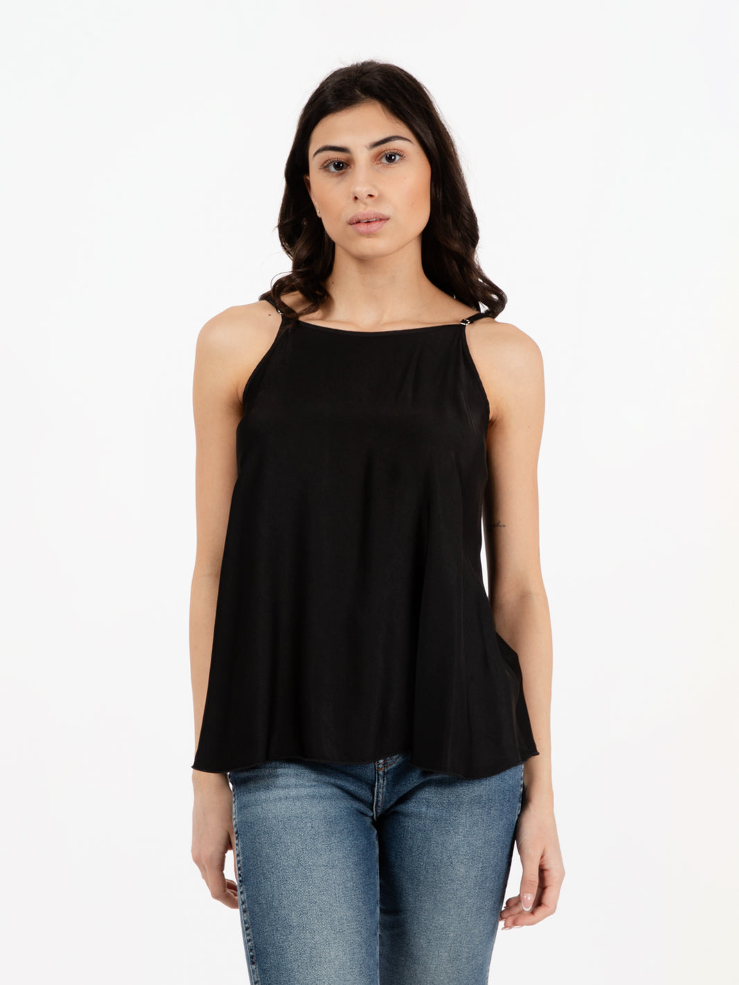 Top viscosa effetto satin nero