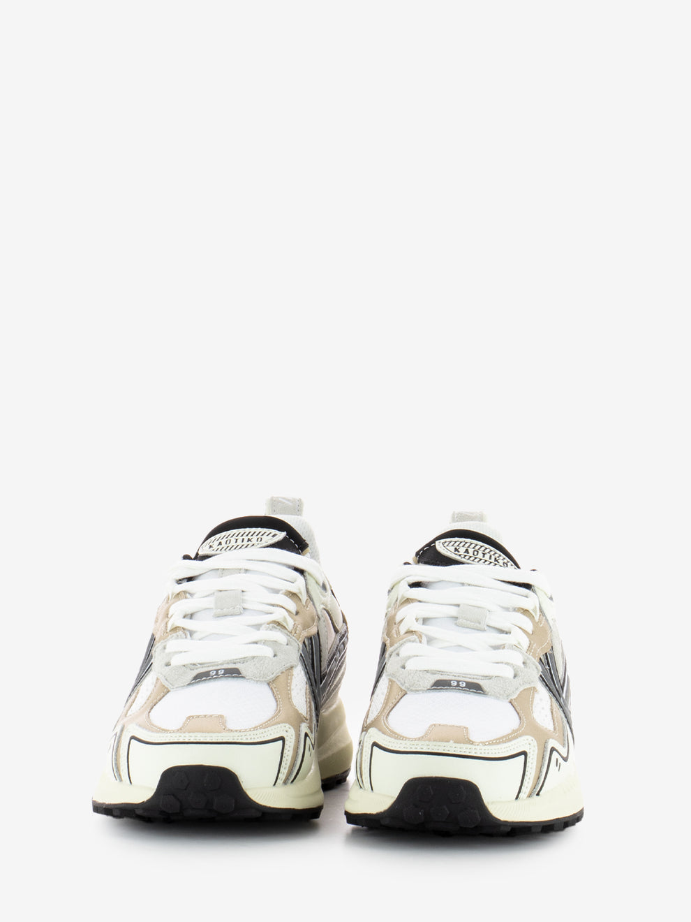 Sneakers Detroit tech gold