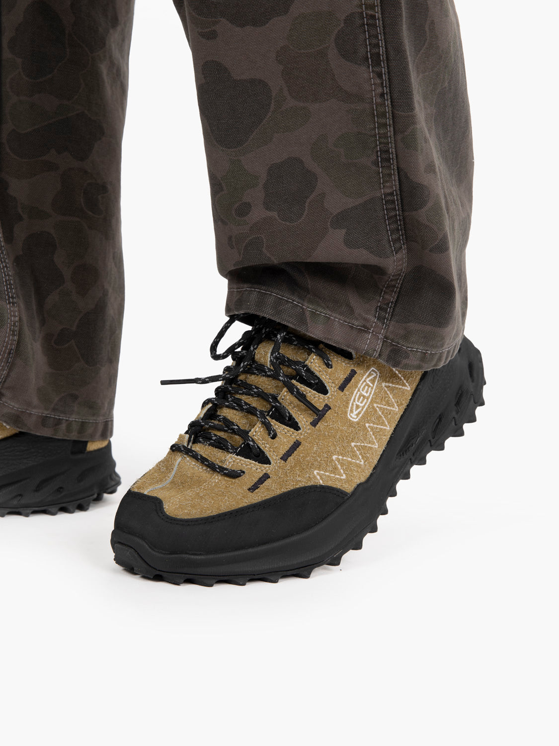Jasper Zionic M-Gothic olive / black