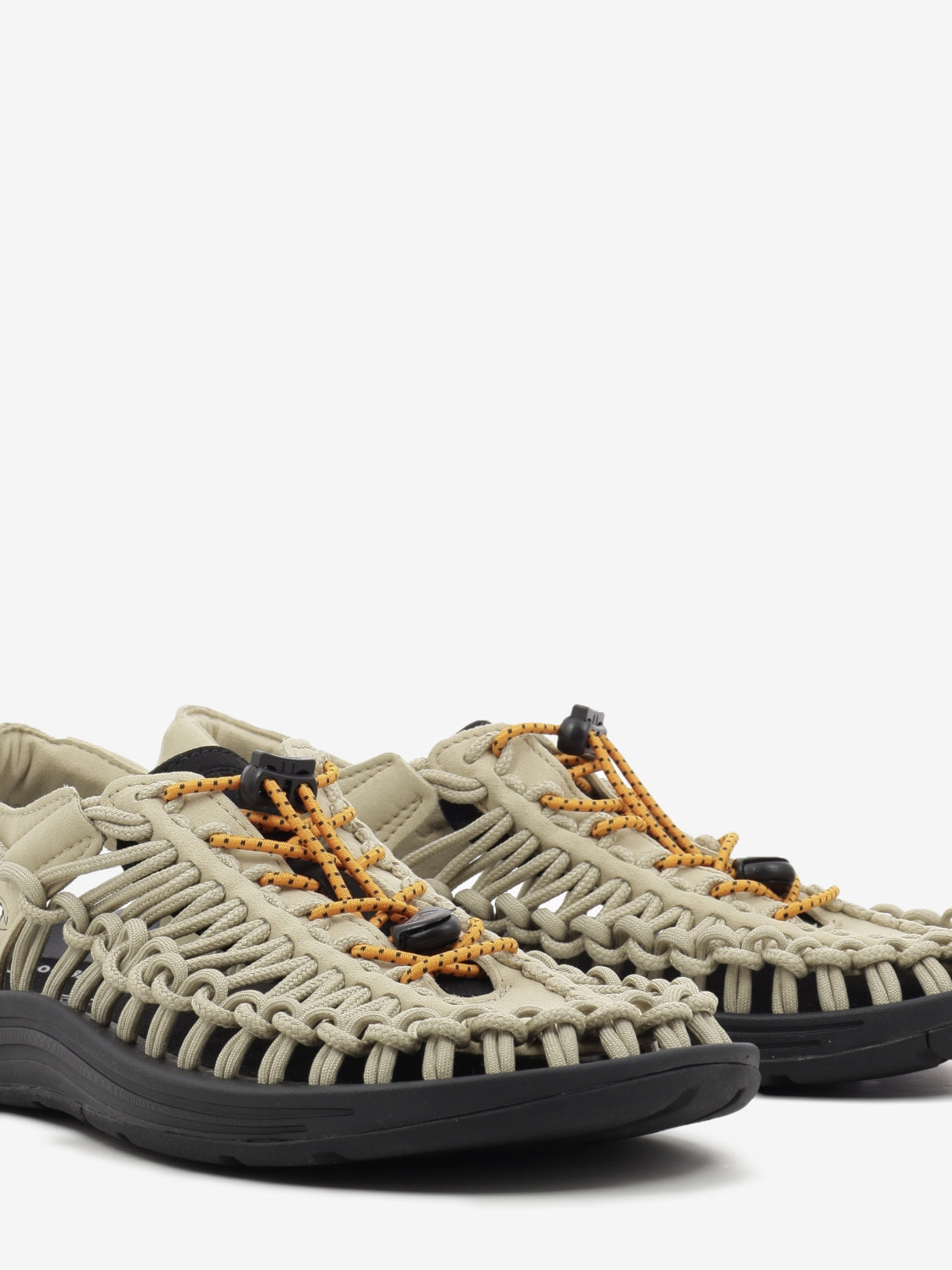 Uneek M safari / orange peel