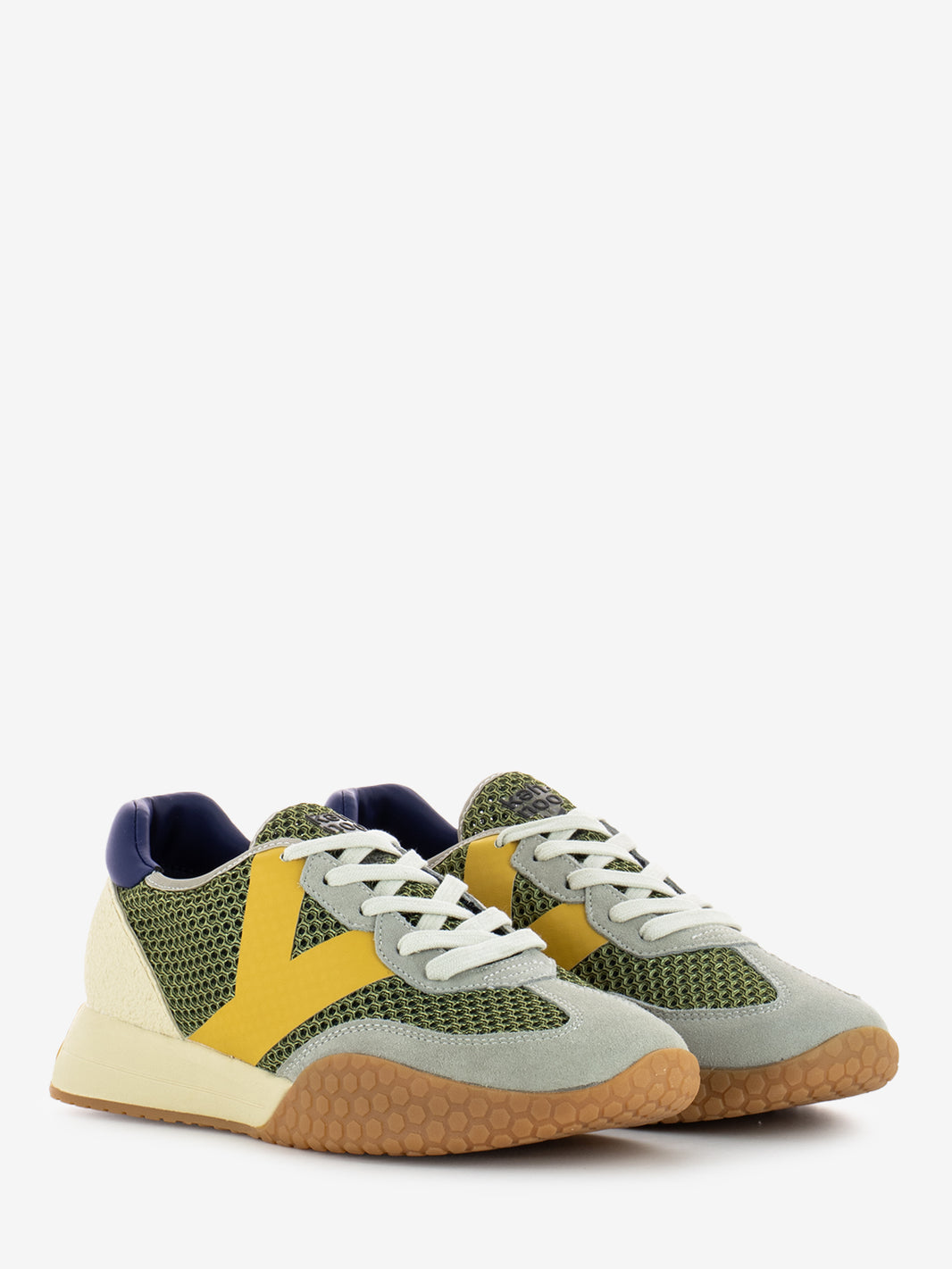 52 KM 9715 taupe / green sneakers