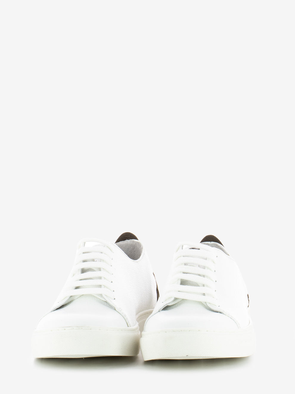 Sneakers in pelle bianca con tallone lavorato