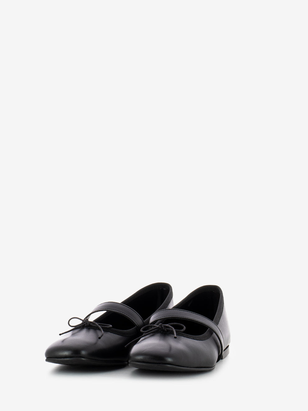 Black nappa ballerinas