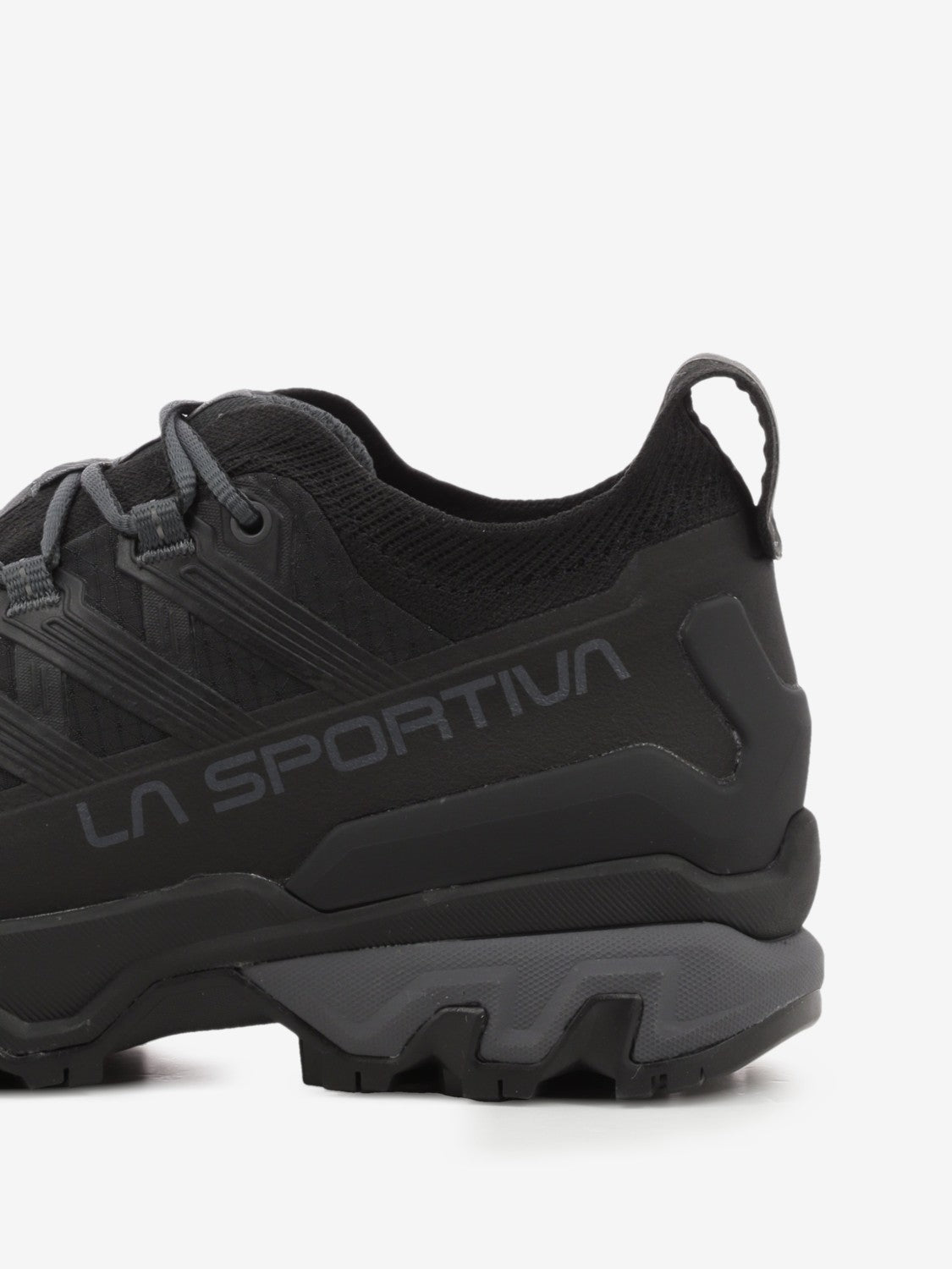 Ultra Raptor 3 black