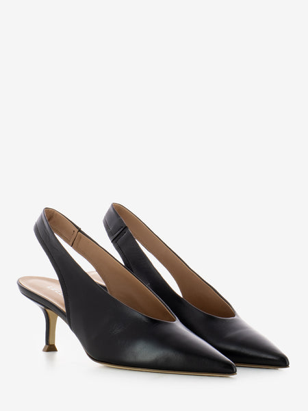 Slingback accollata in nappa nera