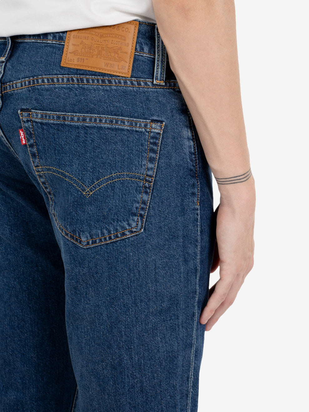 511™ Slim Laught It off med indigo