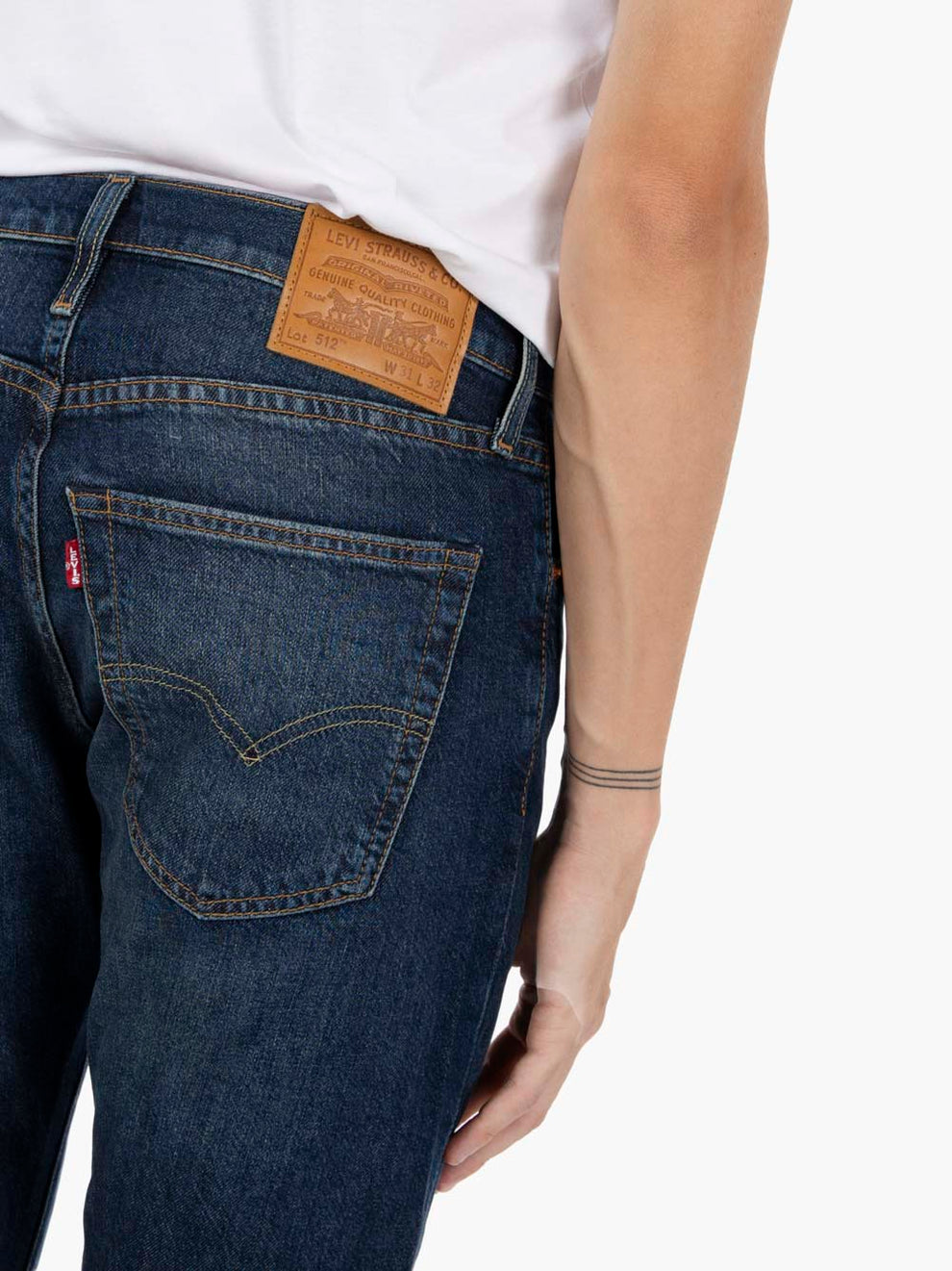 512™ Slim Taper denim scuro