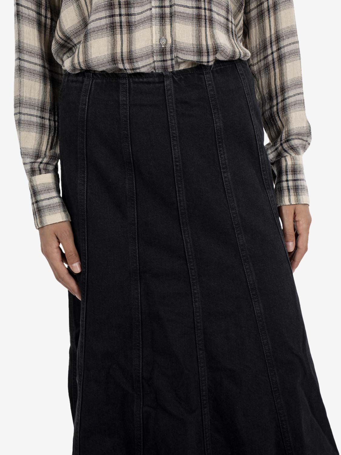 Seamed Flare skirt rosie posie black