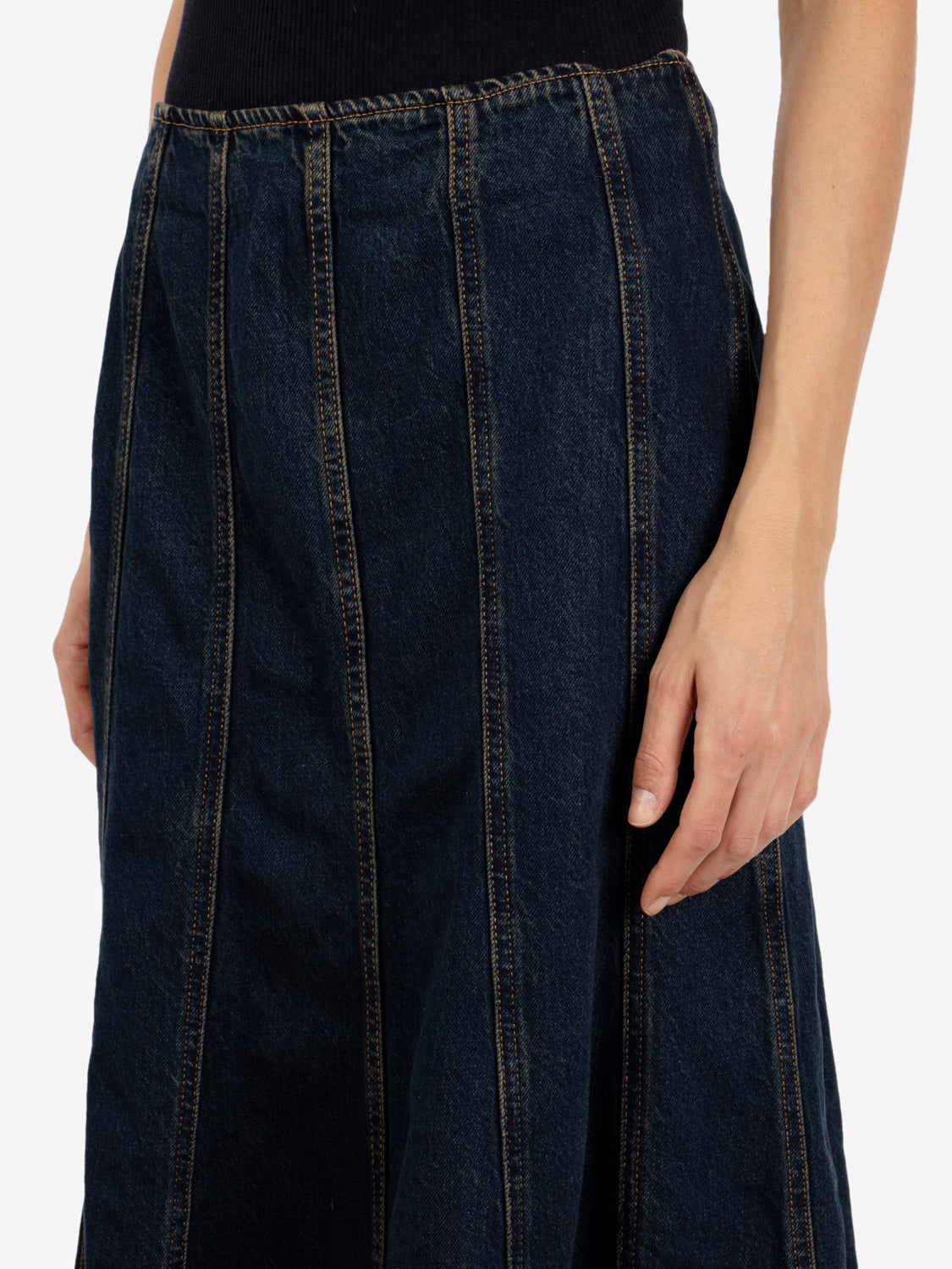 Seamed Slare skirt high vibration Vlean med indigo