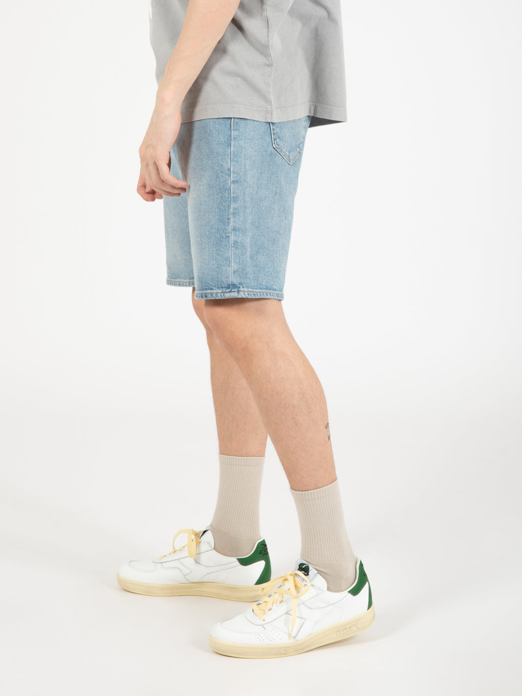 501® Original Shorts denim medio chiaro