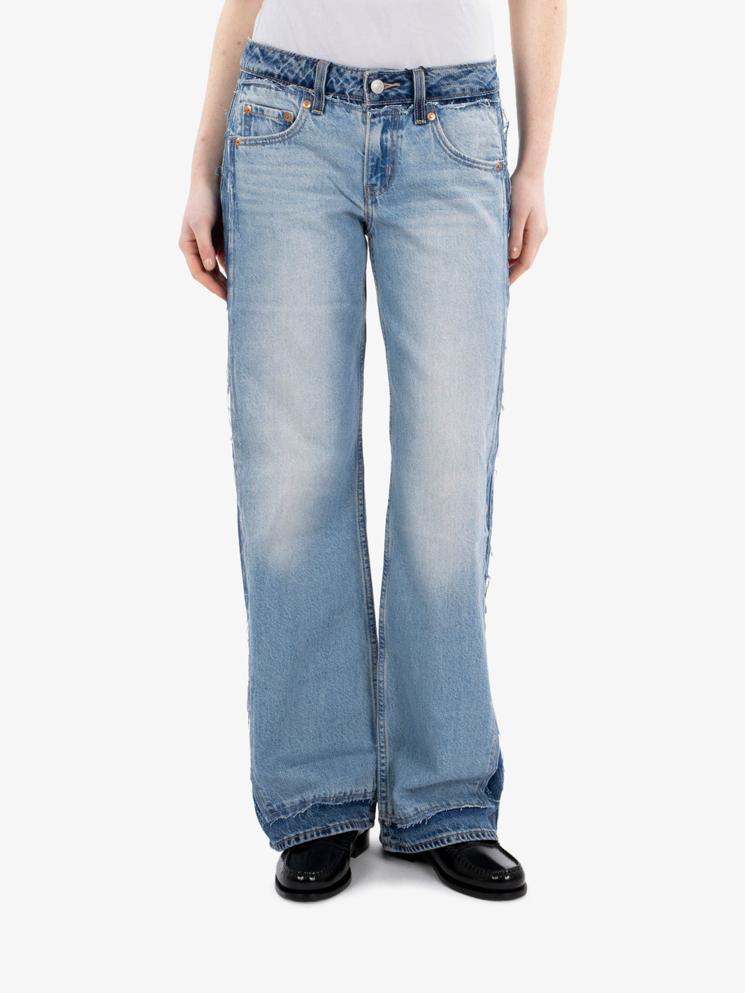 Low Loose Decon Upon Reflection - Blu