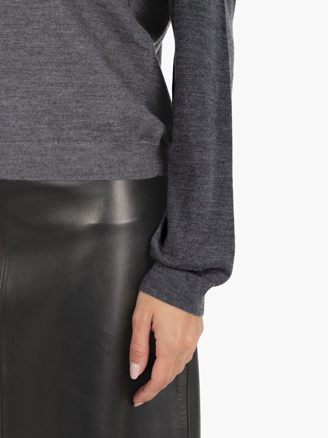 Fabienne grey stone collar sweater