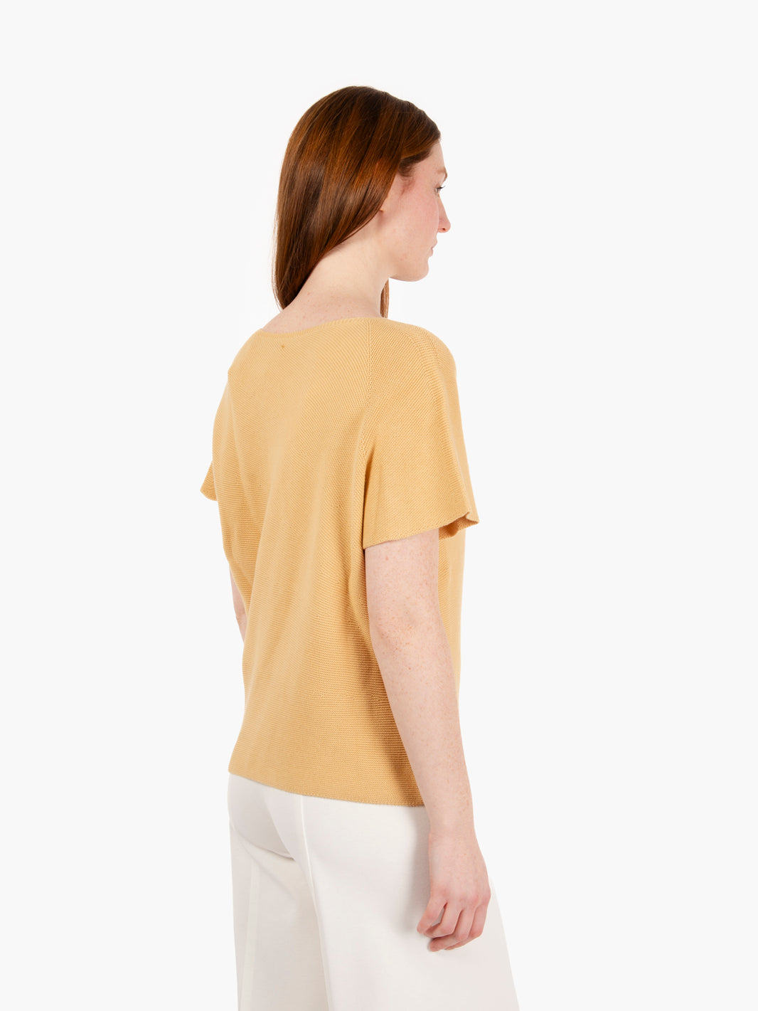 Maglia scollo a barchetta miele