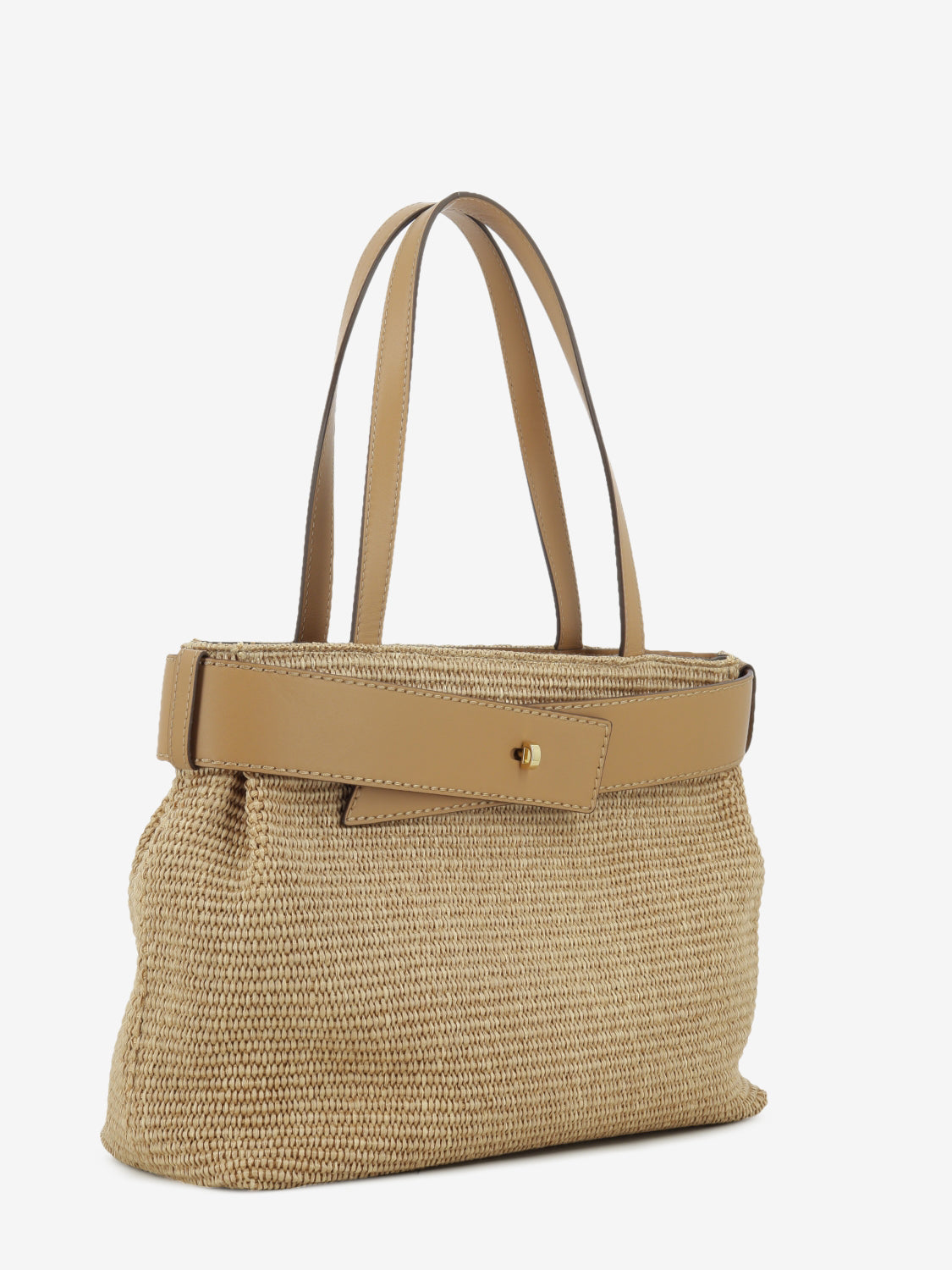 Natural raffia bag