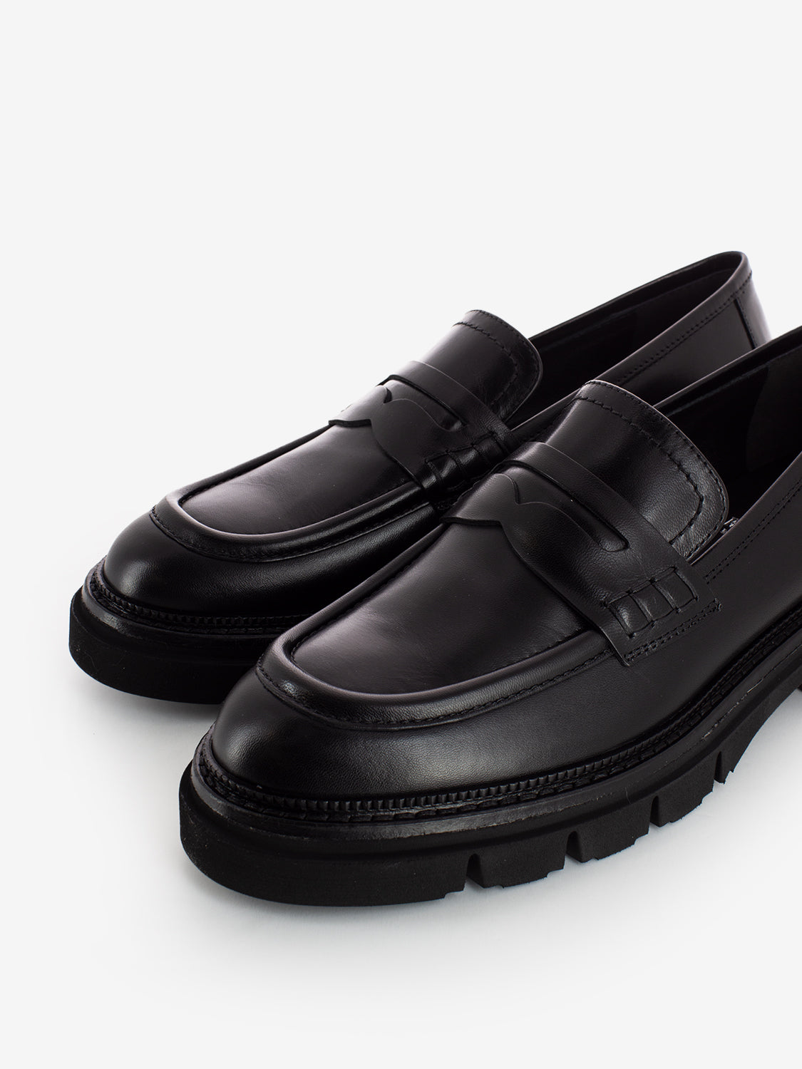 BLACK COLLEGE LEATHER LOAFER K578M_BLK