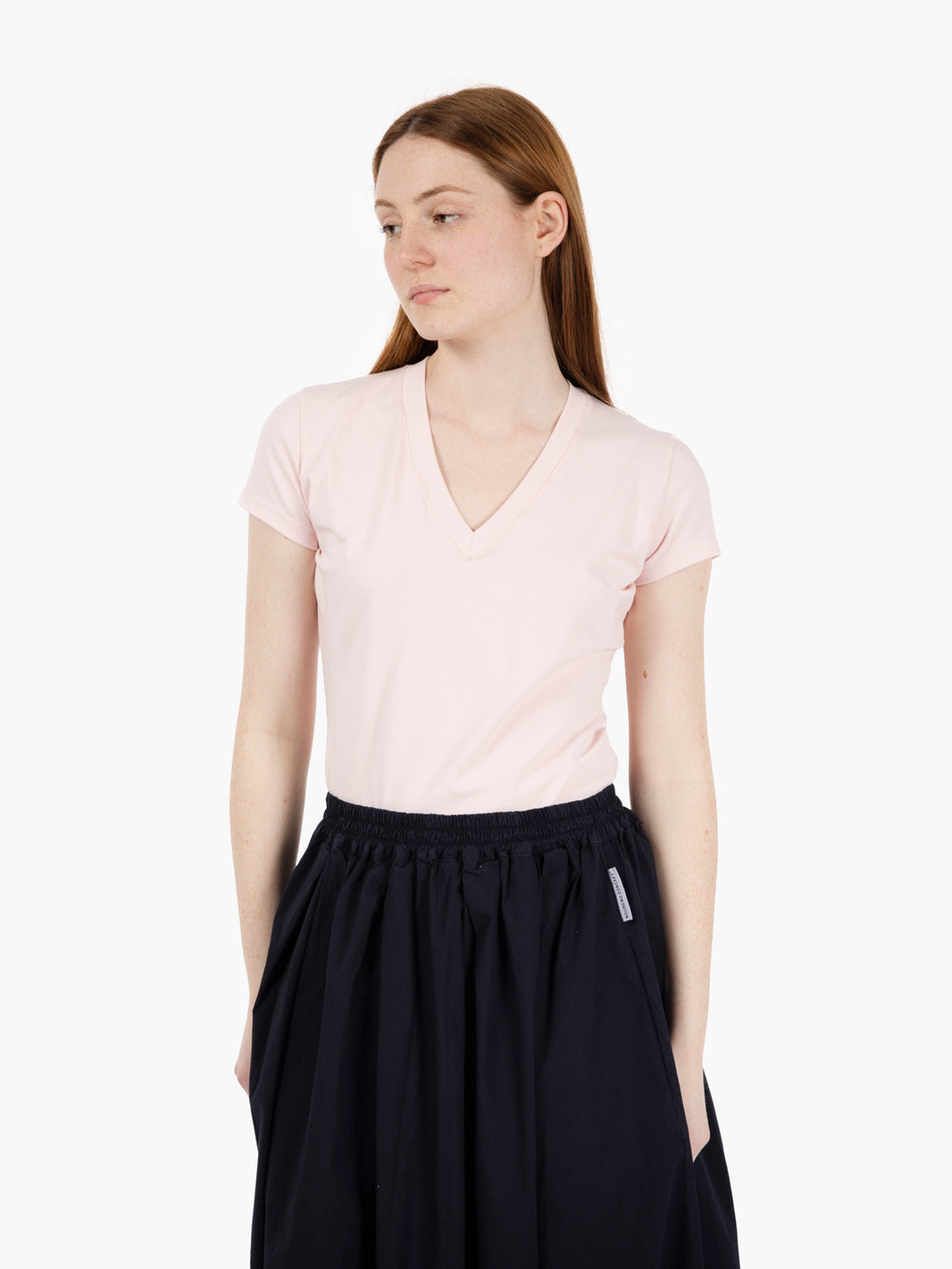 Maglia basic con scollo a V confetto