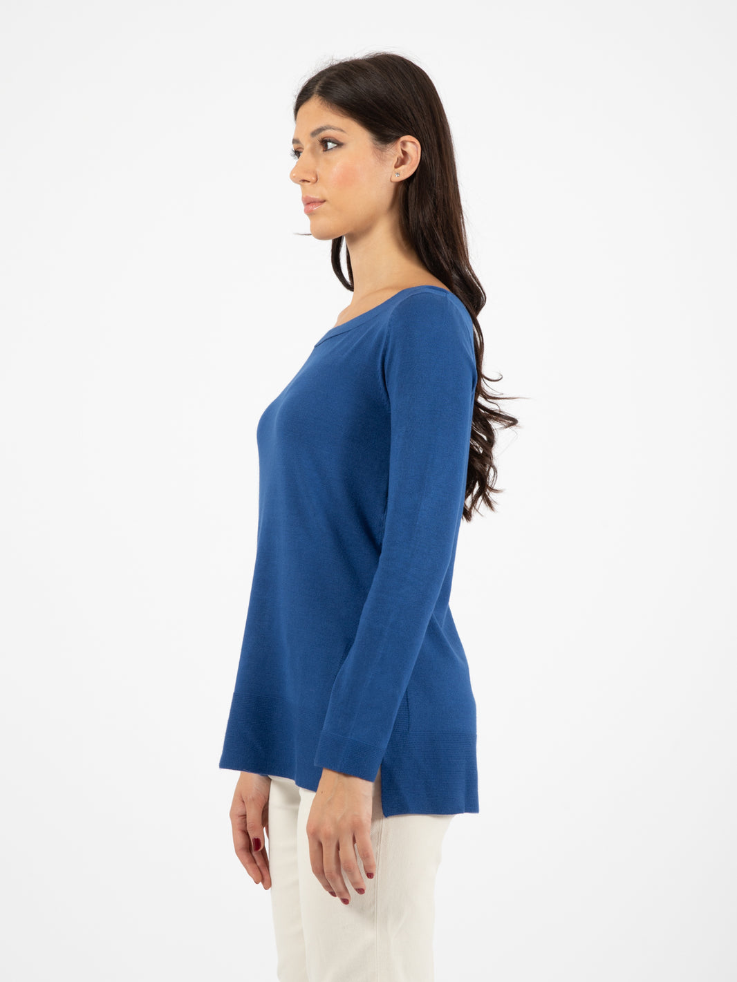 Boat neck sweater with side slits in Chinese blue