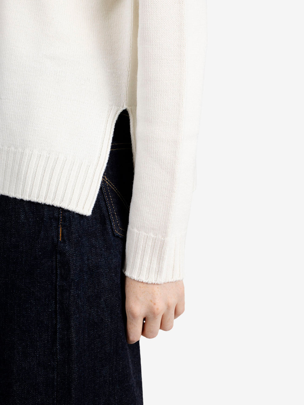 Maglione scollo a barca off white