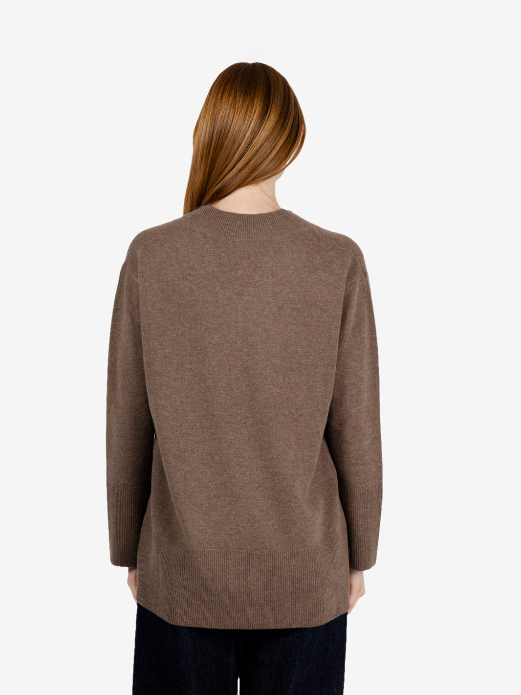 Maglione scollo a V greige