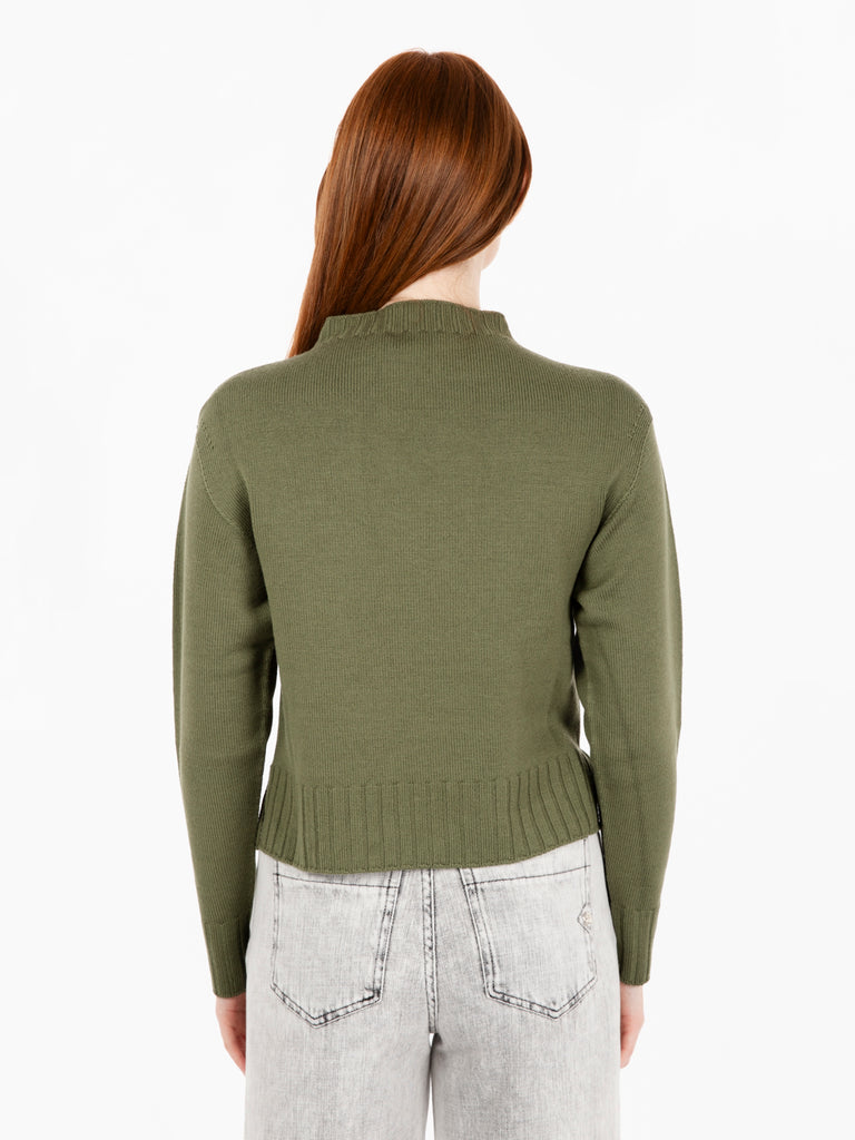 MAIDA MILA - Maglione crop con collo a cratere verde militare