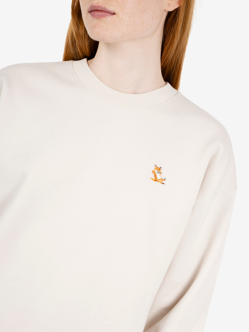 Chillax Fox comfort moon beige sweatshirt