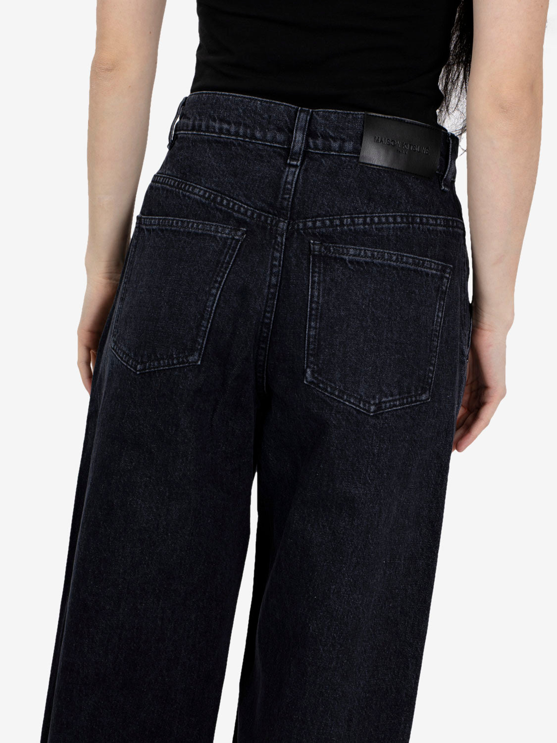 Jeans affusolati nero slavato
