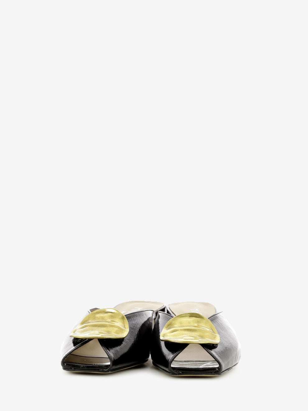 Ciabatta in pelle con accessorio nera