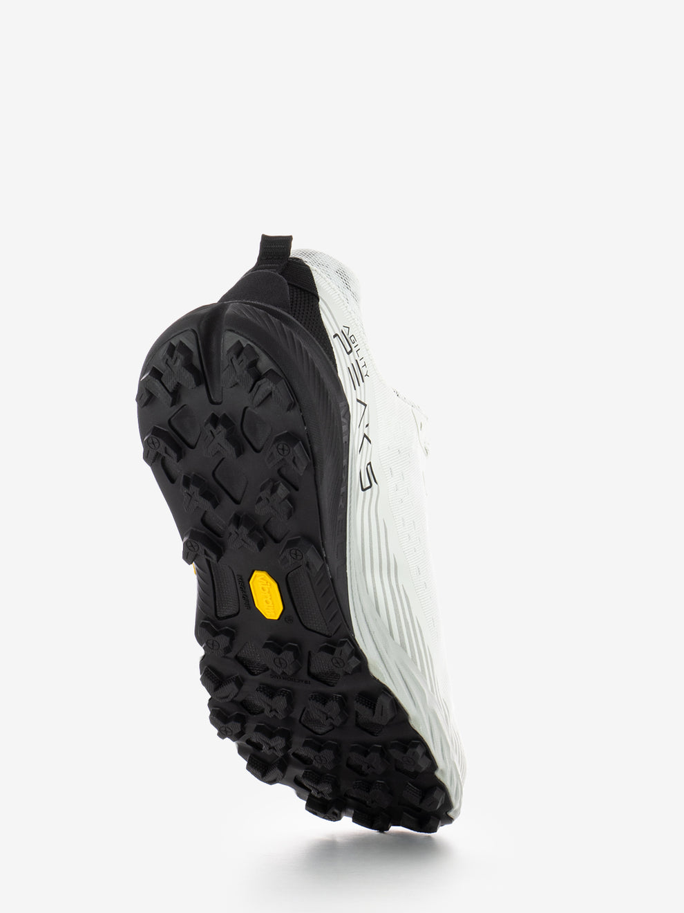 Agility Peak 5 sneakers ash / black