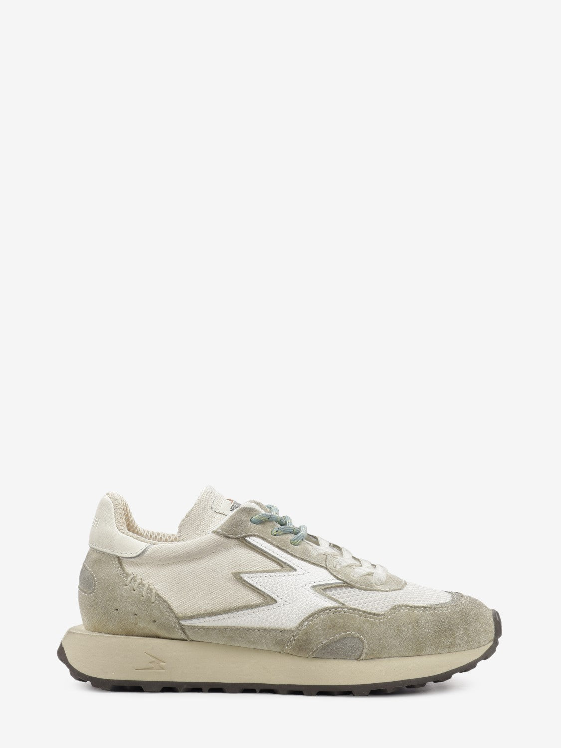 Hype nylon and washed suede sand