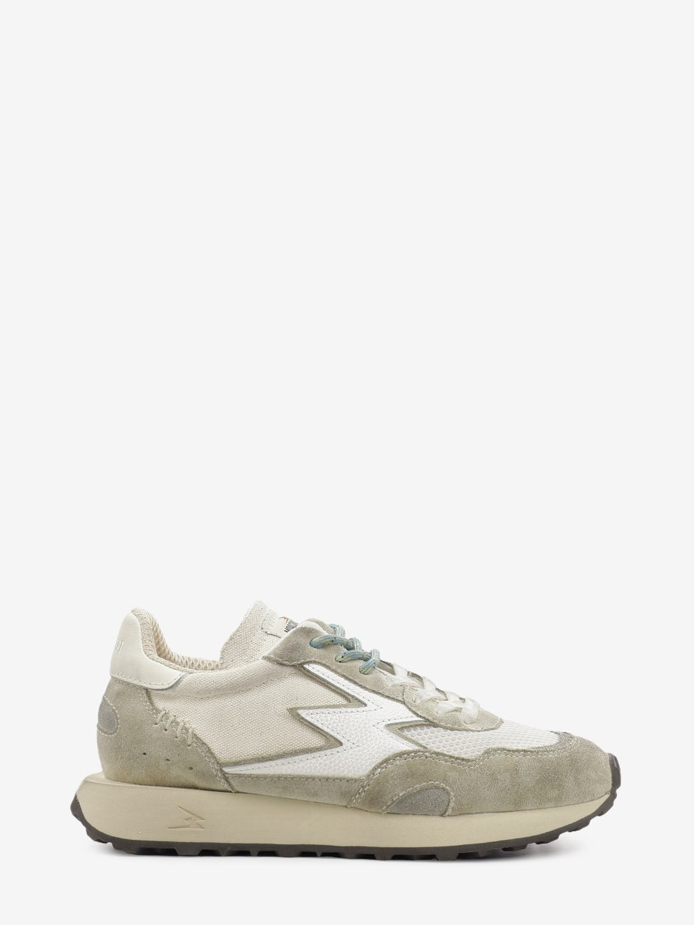 Hype nylon and washed suede sand