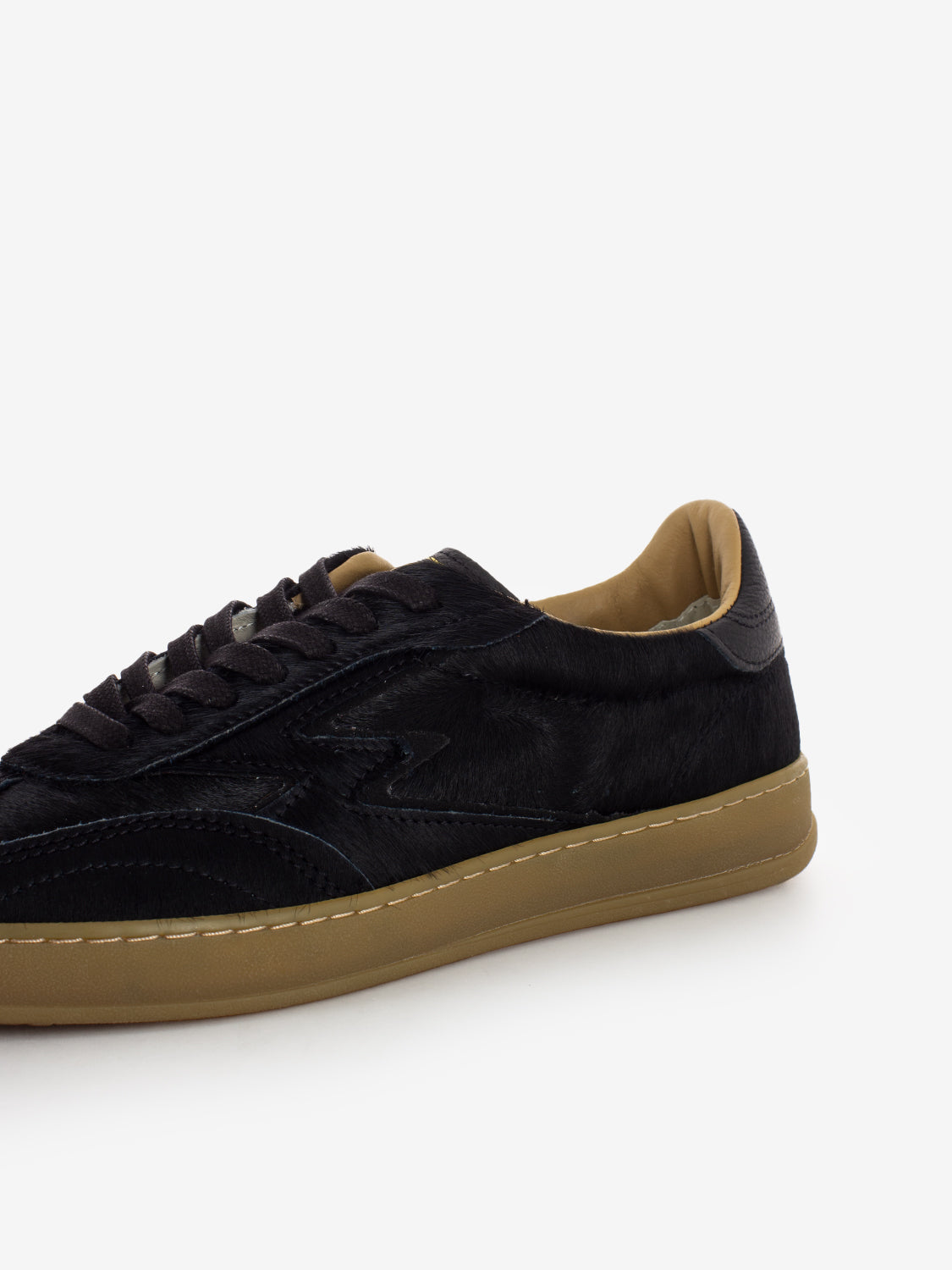 Horsy Club Deluxe black sneakers