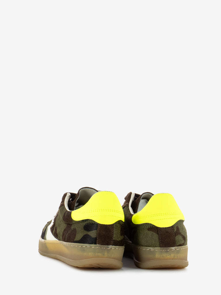 MOACONCEPT - Sneakers in cavallino camouflage