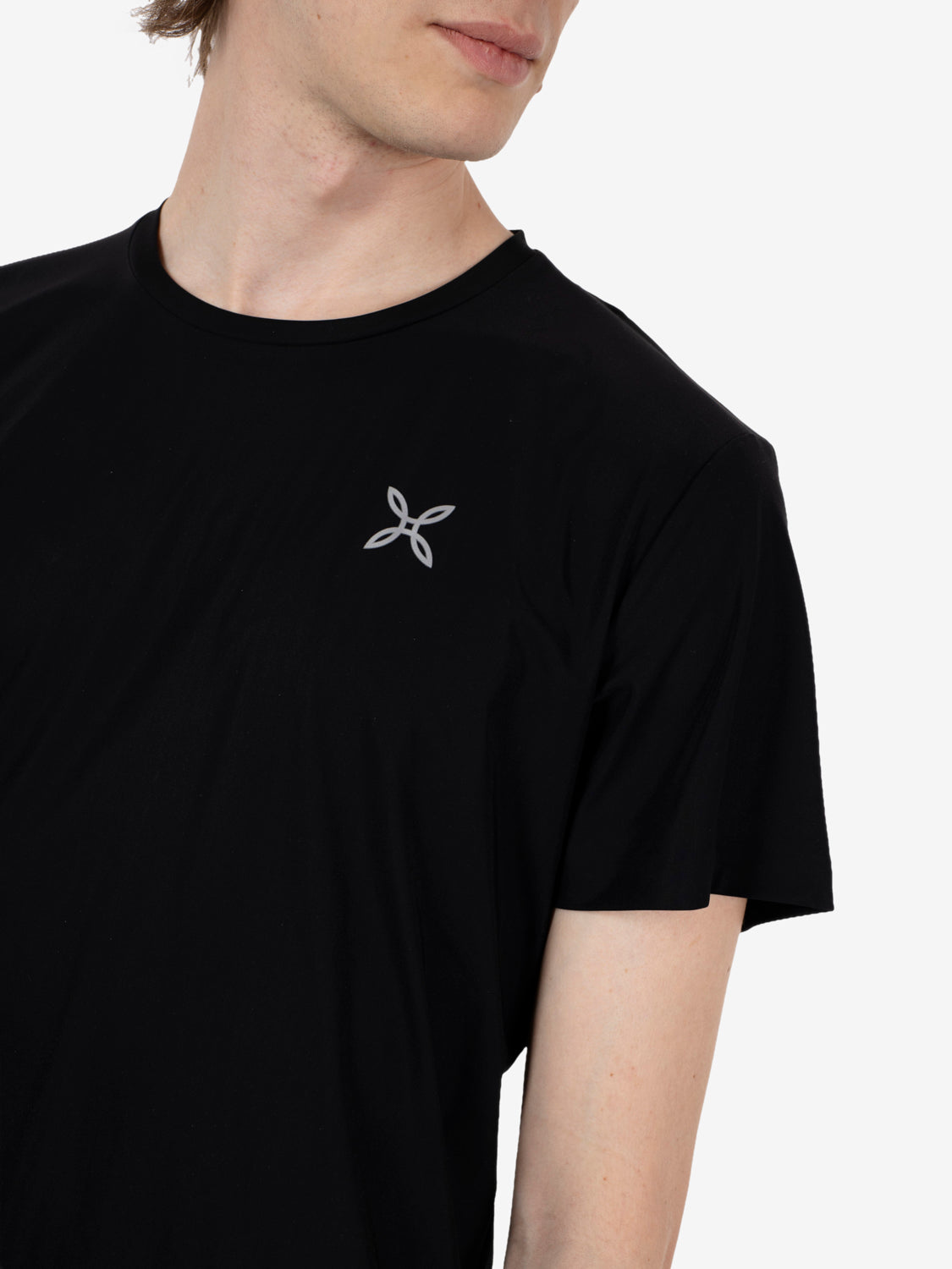 Sensi black t-shirt