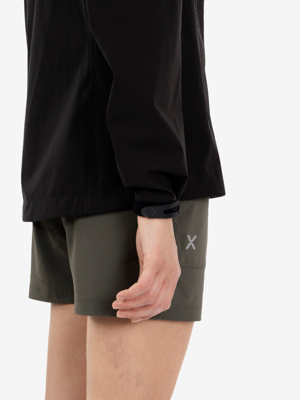 Shelter jacket black