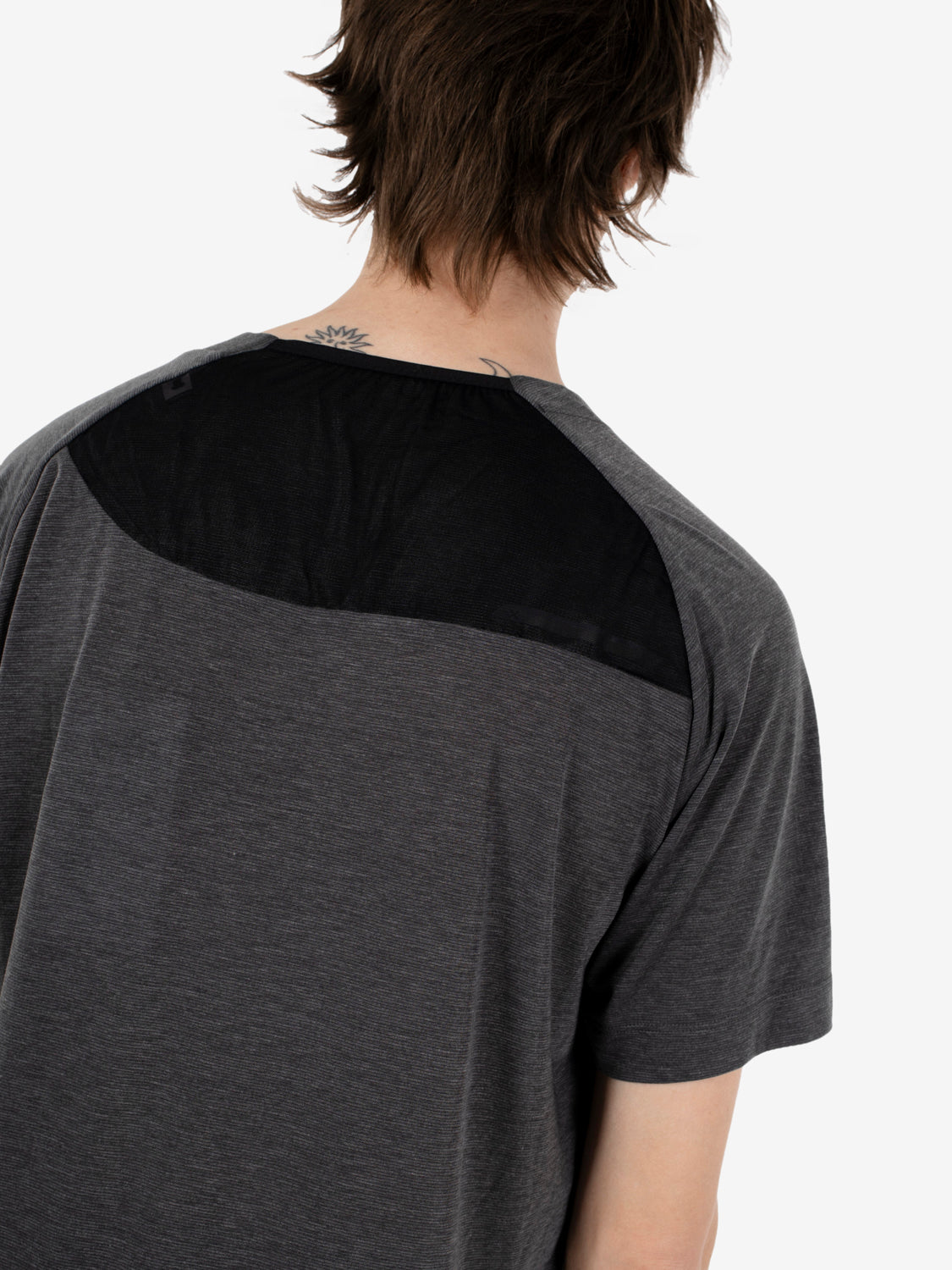 Gray t-shirt side