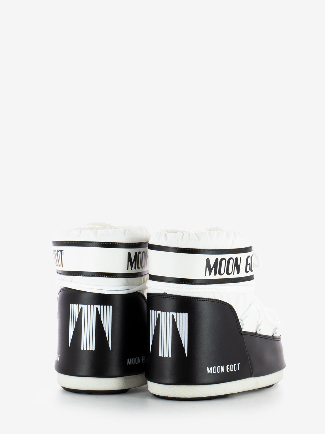 MB Icon low white
