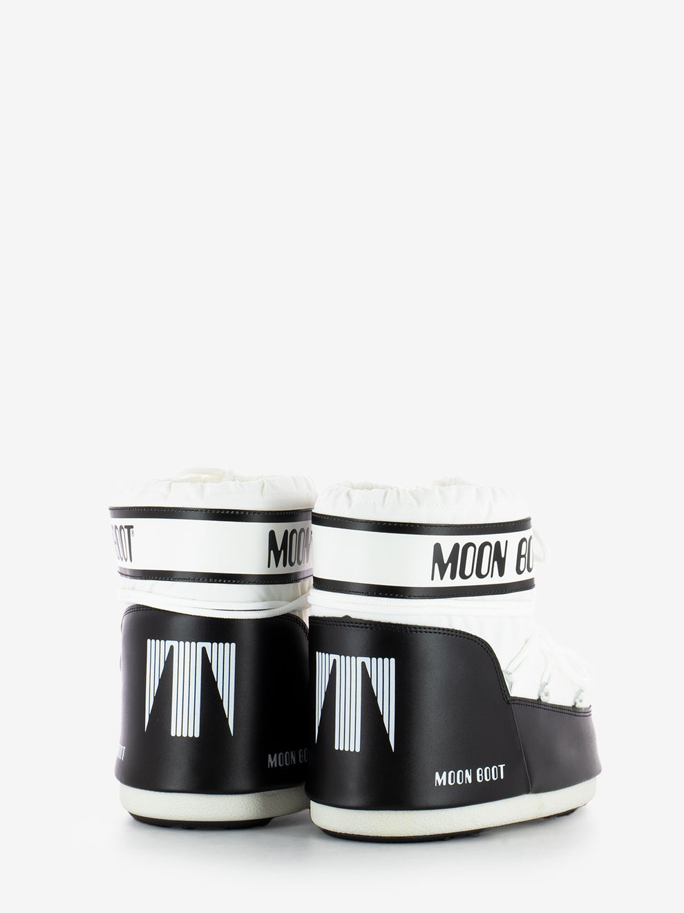 MB Icon low white
