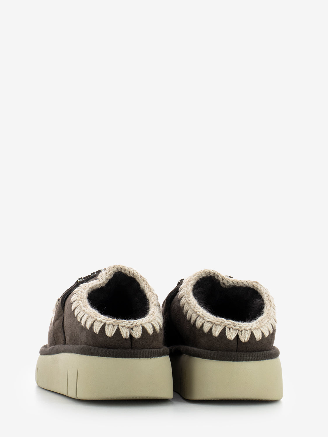 Bounce clog metal logo mocha