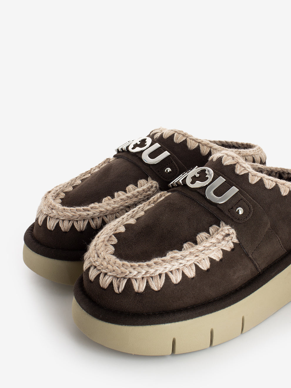 Bounce clog metal logo mocha