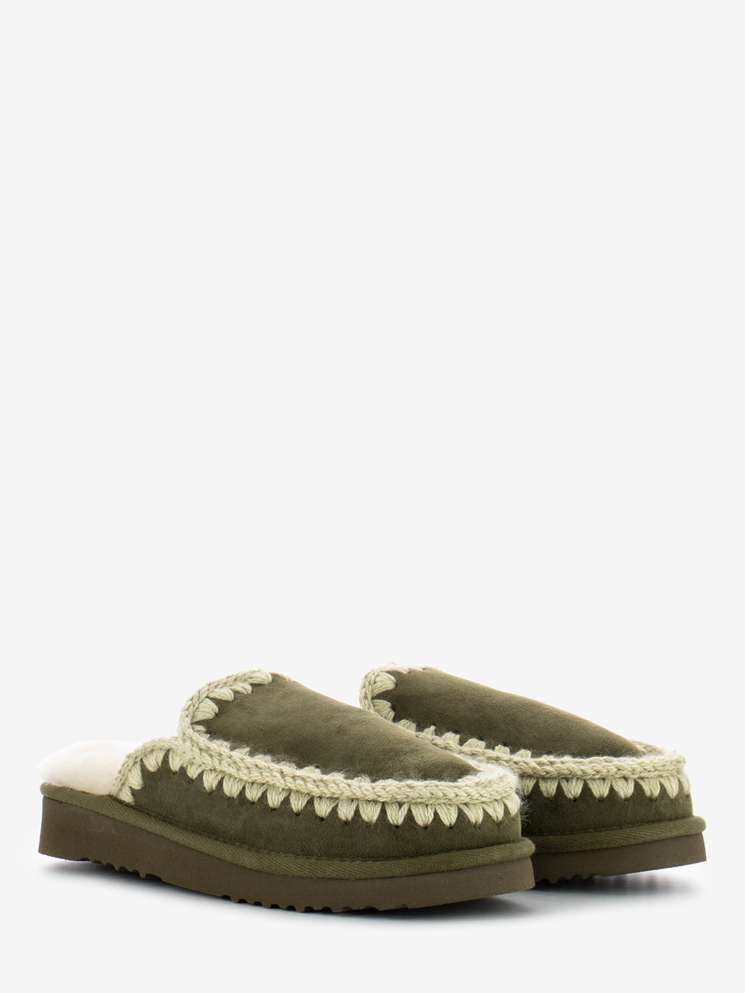 Eskimo moo slipper slipper