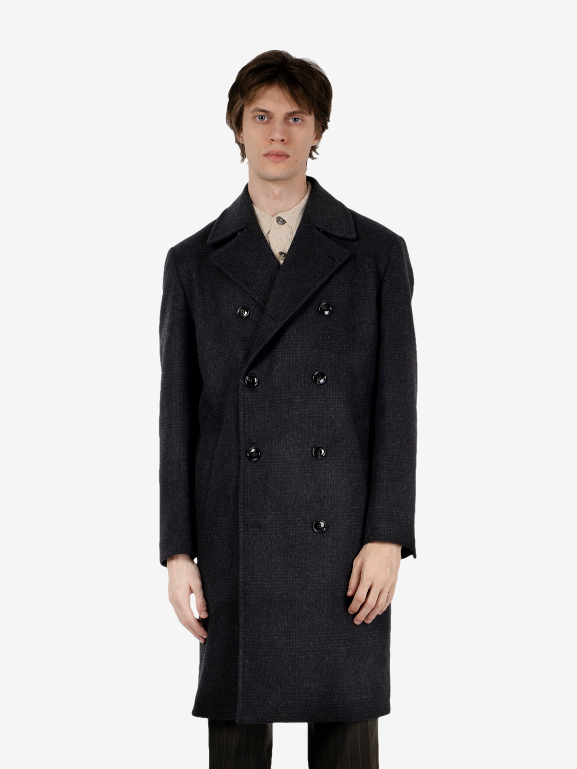 Cappotto doppiopetto over nero