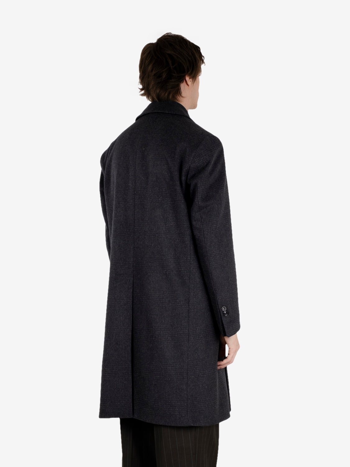 Cappotto doppiopetto over nero