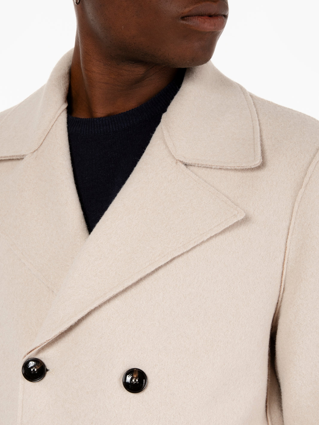 Cappotto doppiopetto taglio vivo beige