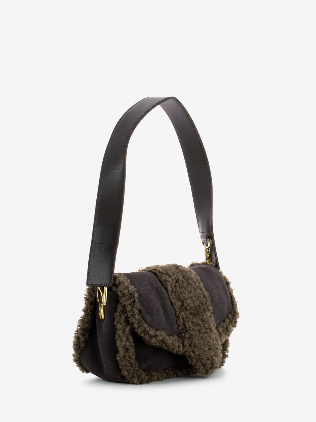 Chocolate fur bag
