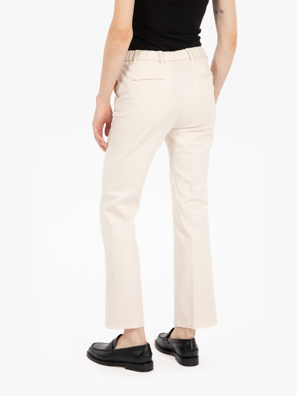 Pantaloni a trombetta gabardina latte