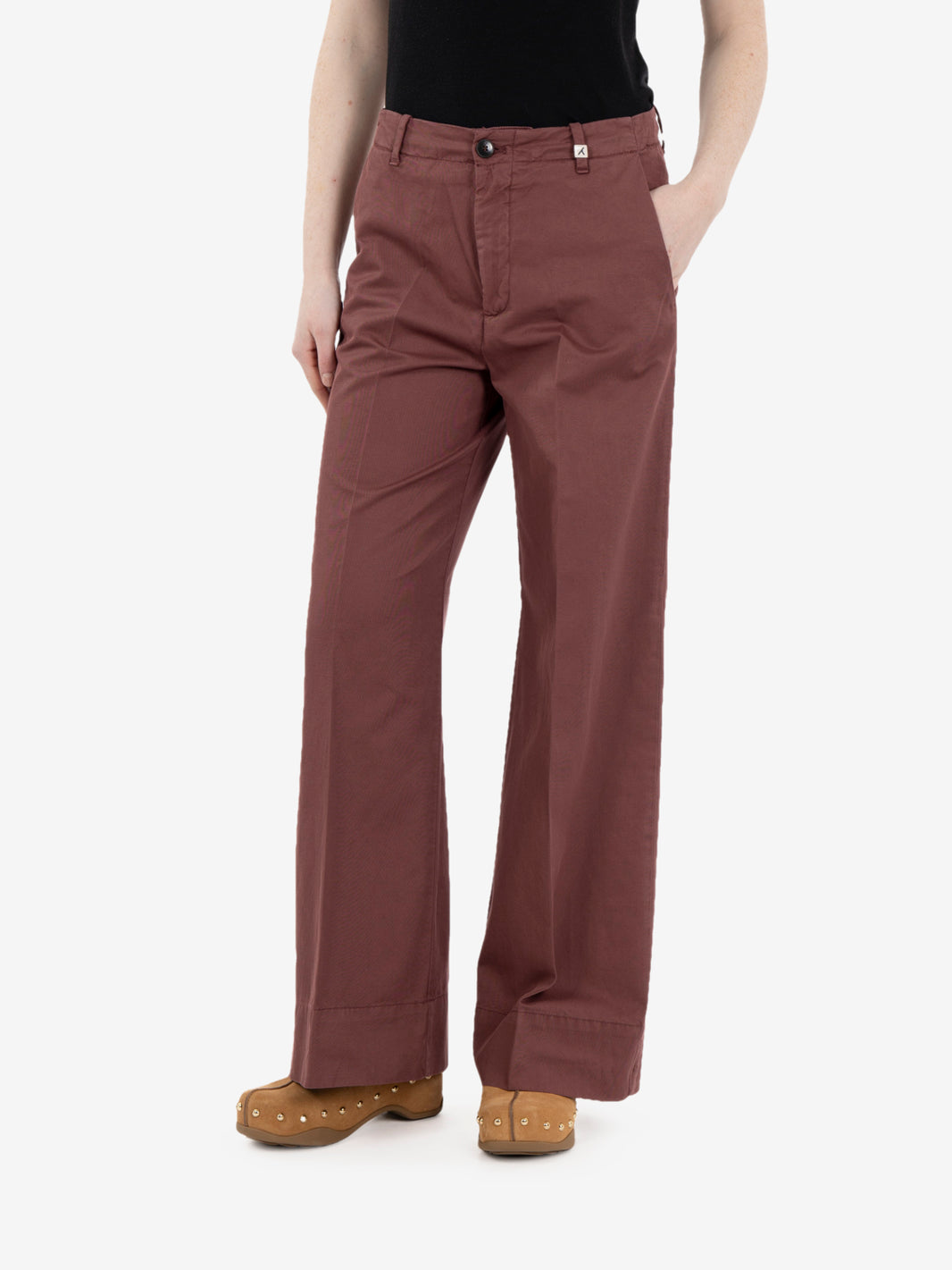 Burgundy cropped trousers