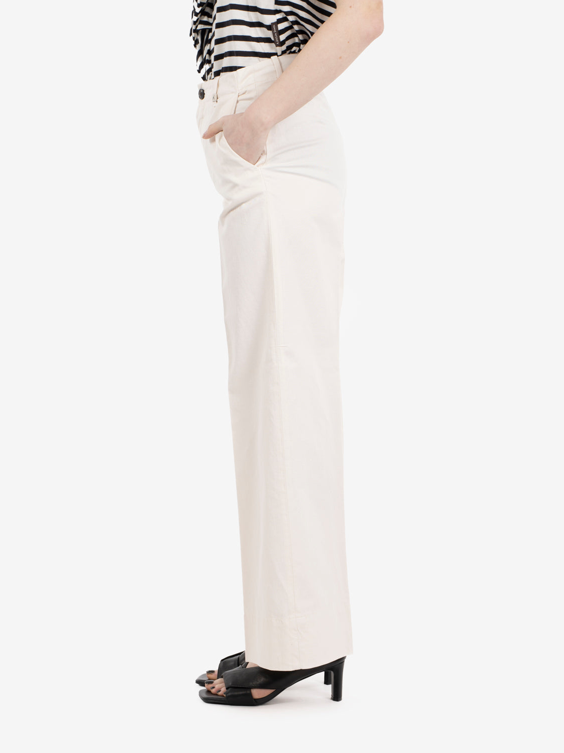 Pantaloni crop off white