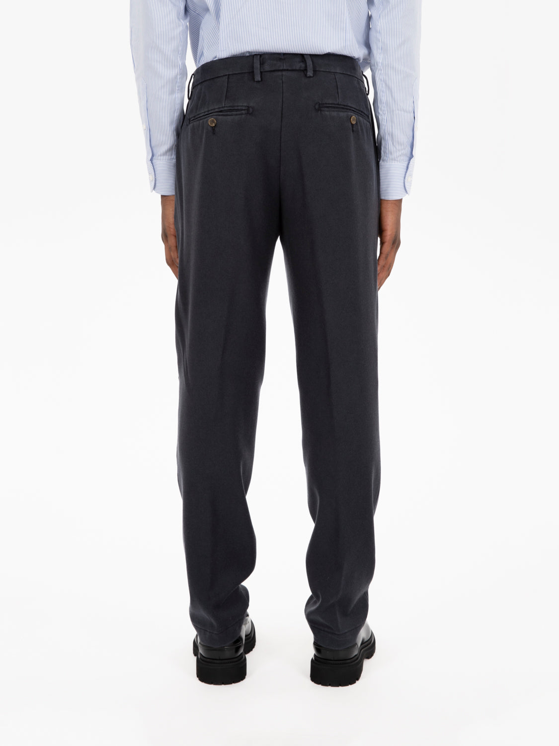 Pantaloni in lana enzimato blu