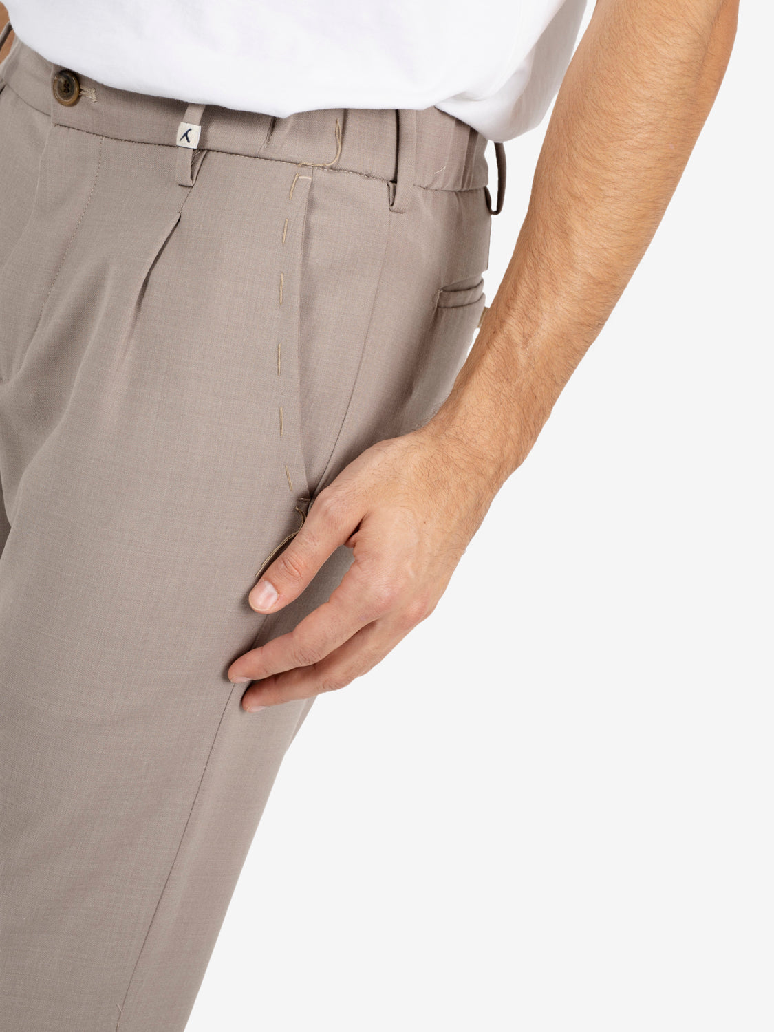 Pantaloni in lana sabbia