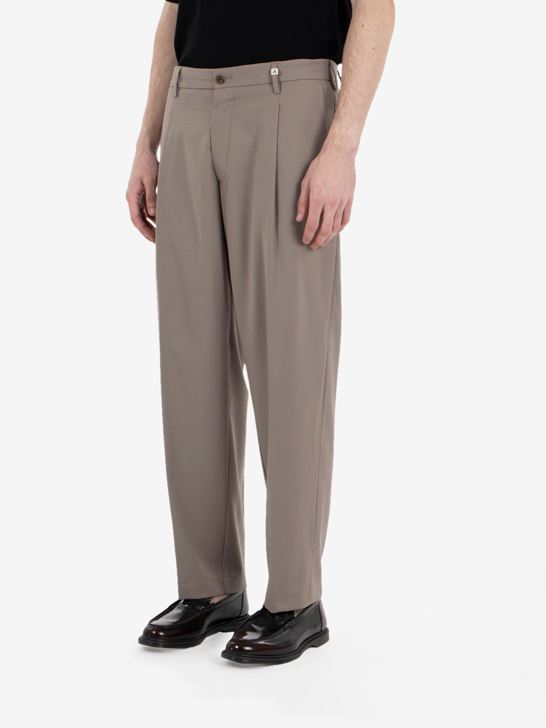 Pantaloni in lana vergine tortora